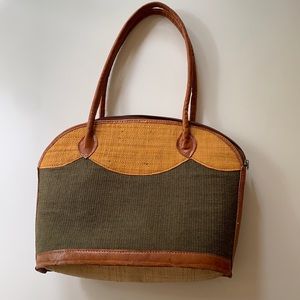 ❣️50% off❣️ Vintage handbag.